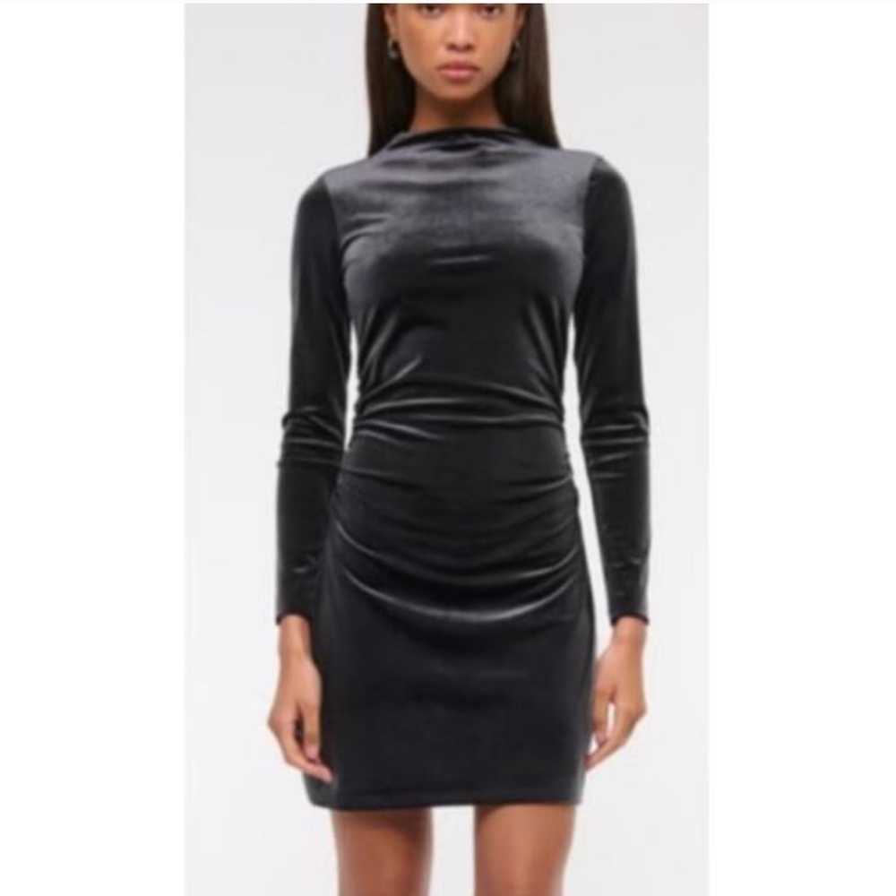 ABERCROMBIE & FITCH: The Paloma Long Sleeved Grey Velvet Mini Dress